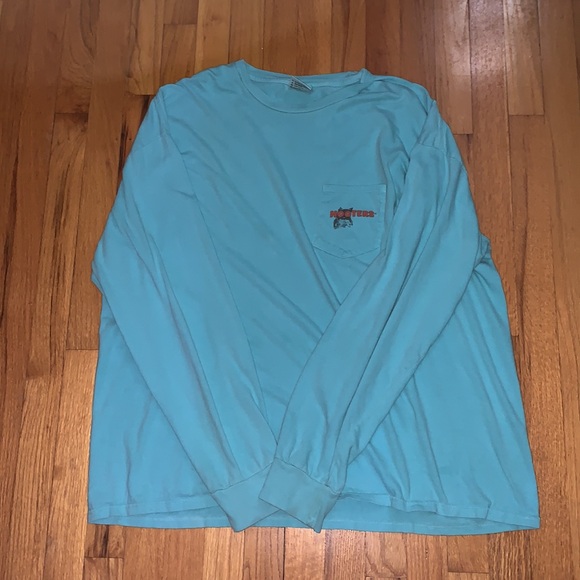 Blue long sleeve hooters shirt - Picture 3 of 3